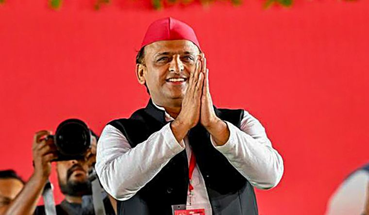 सपा प्रत्याशी जियाउर्रहमान बर्क के समर्थन में अखिलेश यादव की जनसभा