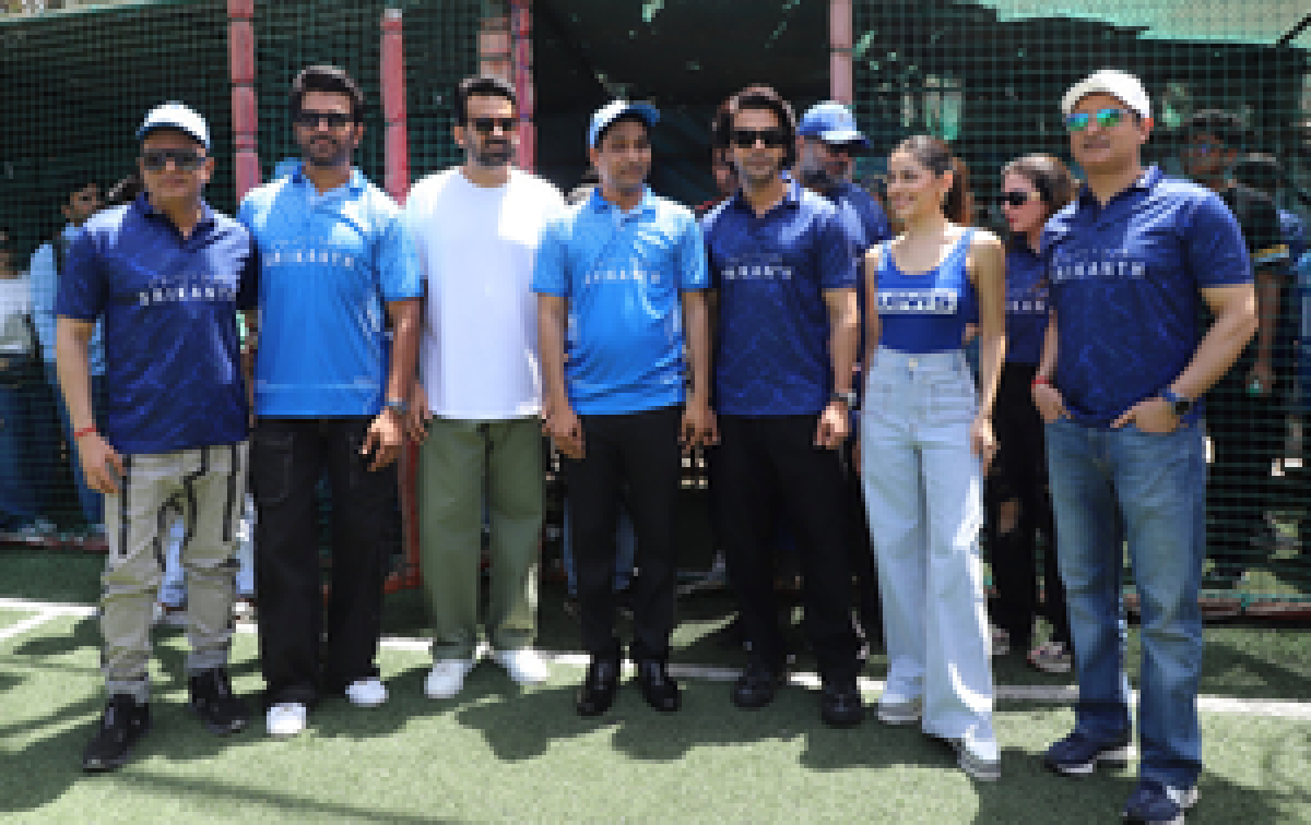राजकुमार राव ने दृष्टिबाधित बच्चों के लिए क्रिकेट मैच का किया आयोजन