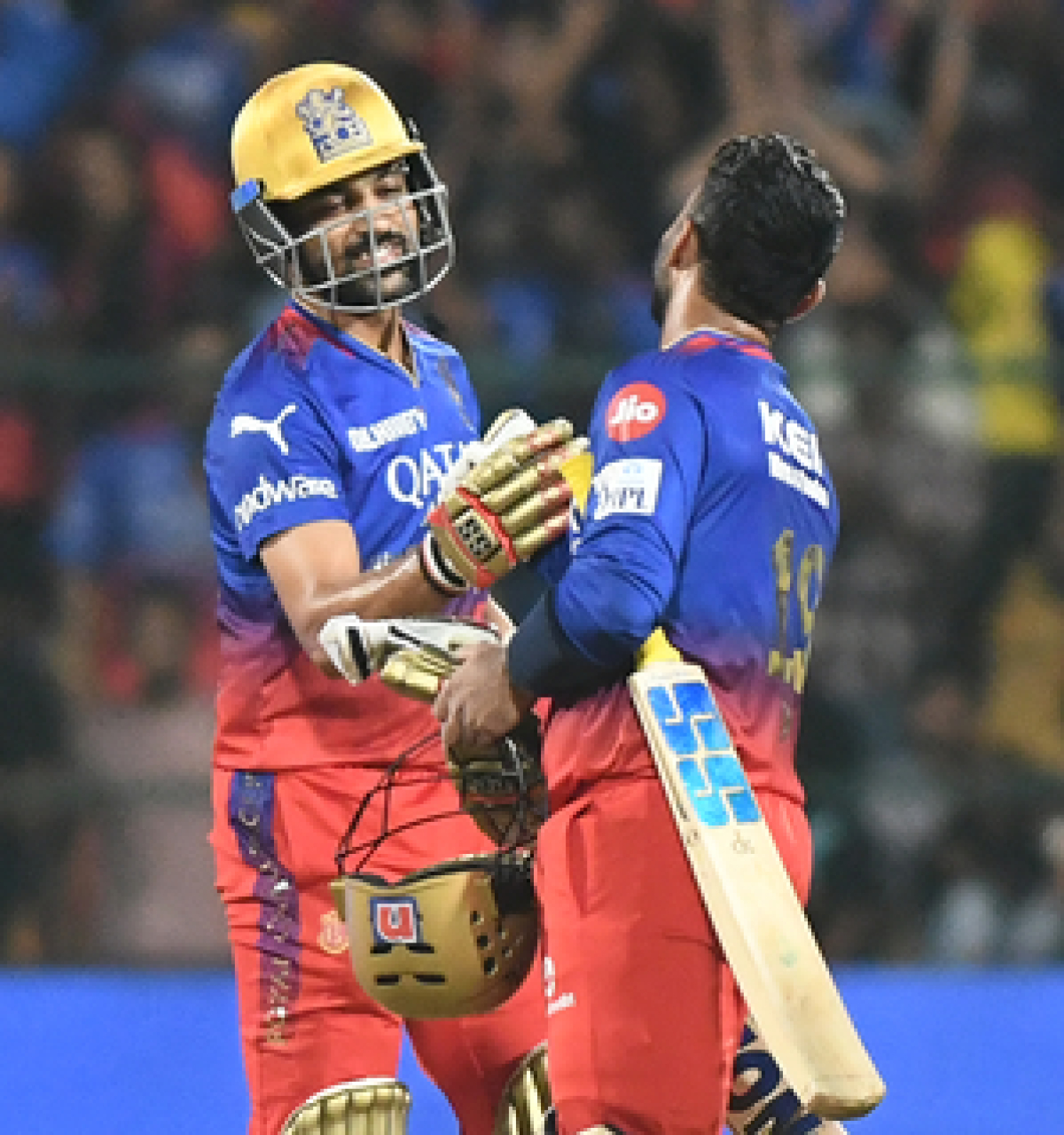 आईपीएल 2024 : डु प्लेसिस ने गुजरात टाइटंस पर 4 विकेट से जीत के साथ बेंगलुरु की प्लेऑफ की उम्मीद बचाए रखी