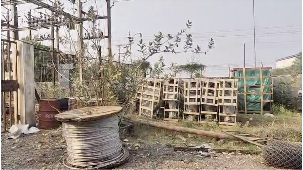 महासमुंद में RDSS योजना में भ्रष्टाचार का आरोप, घटिया सामग्री और सुरक्षा की कमी