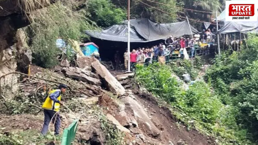 उत्तराखंड में बादल फटने से तबाही, चारधाम यात्रा स्थगित, कई मजदूर लापता
